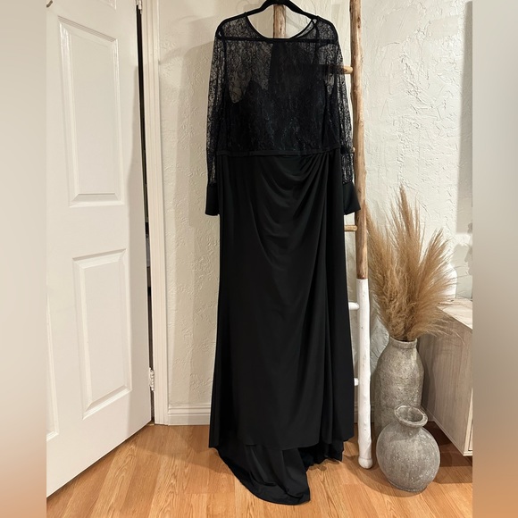Mac Duggal Long Sleeve Lace Illusion Gown Maxi Dress 67143F Black Size 22W - Picture 3 of 8
